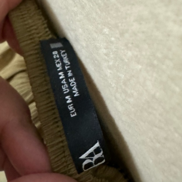 Zara Woman’s Summer dress Olive green Medium - Picture 9 of 9